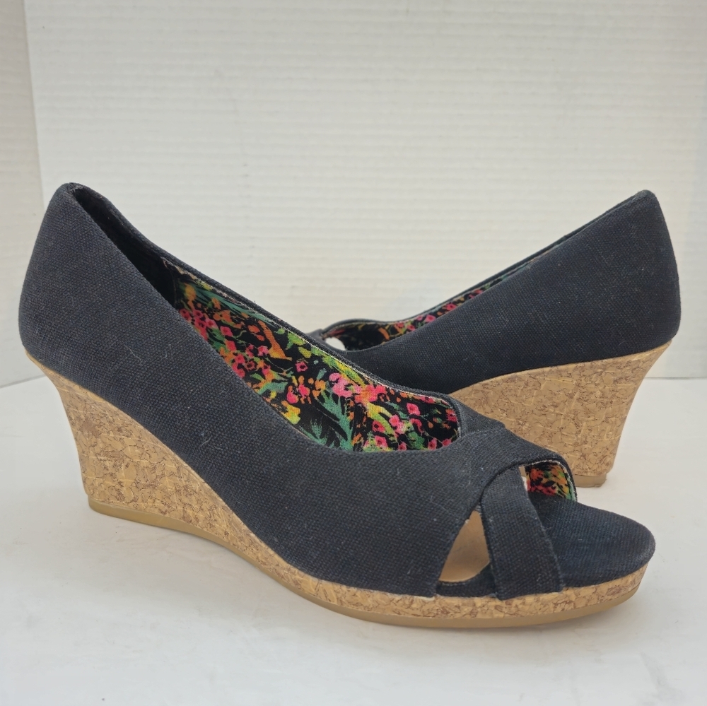 Dexflex Black Comfort Canvas Slip On High Heel Wedge Sandals Shoe Women 8 W